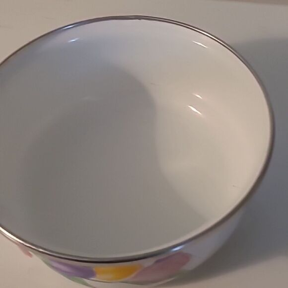 Tulip Enamel Bowl with Silver Rim - Picture 2 of 7